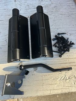 Fence Hingers n Latch