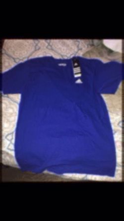 Men adidas shirt new size medium