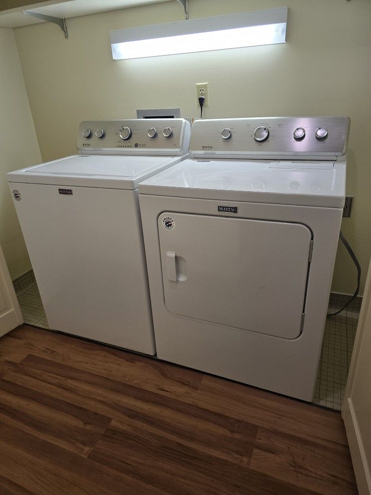 Maytag Washer And Dryer Set