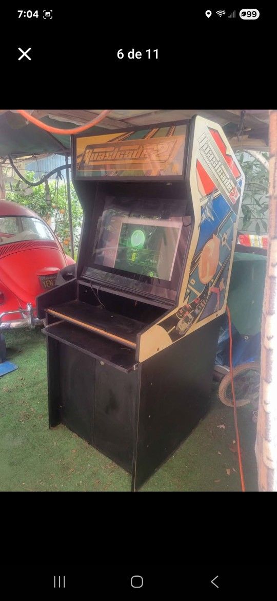 VINTAGE "QUASICADE 2" ARCADE CABINET WHIT TV SHARP GOOD FOR GAMERS PROYECT