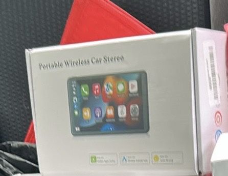 CarPlay With Back Up Camera