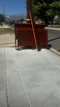 Free Queen Sleigh Bed