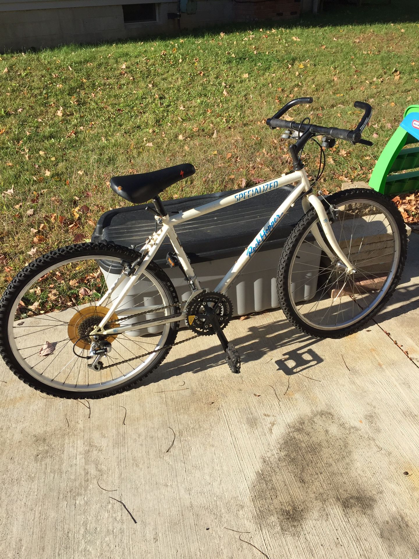 Specialized Rockhopper Mountain Bike