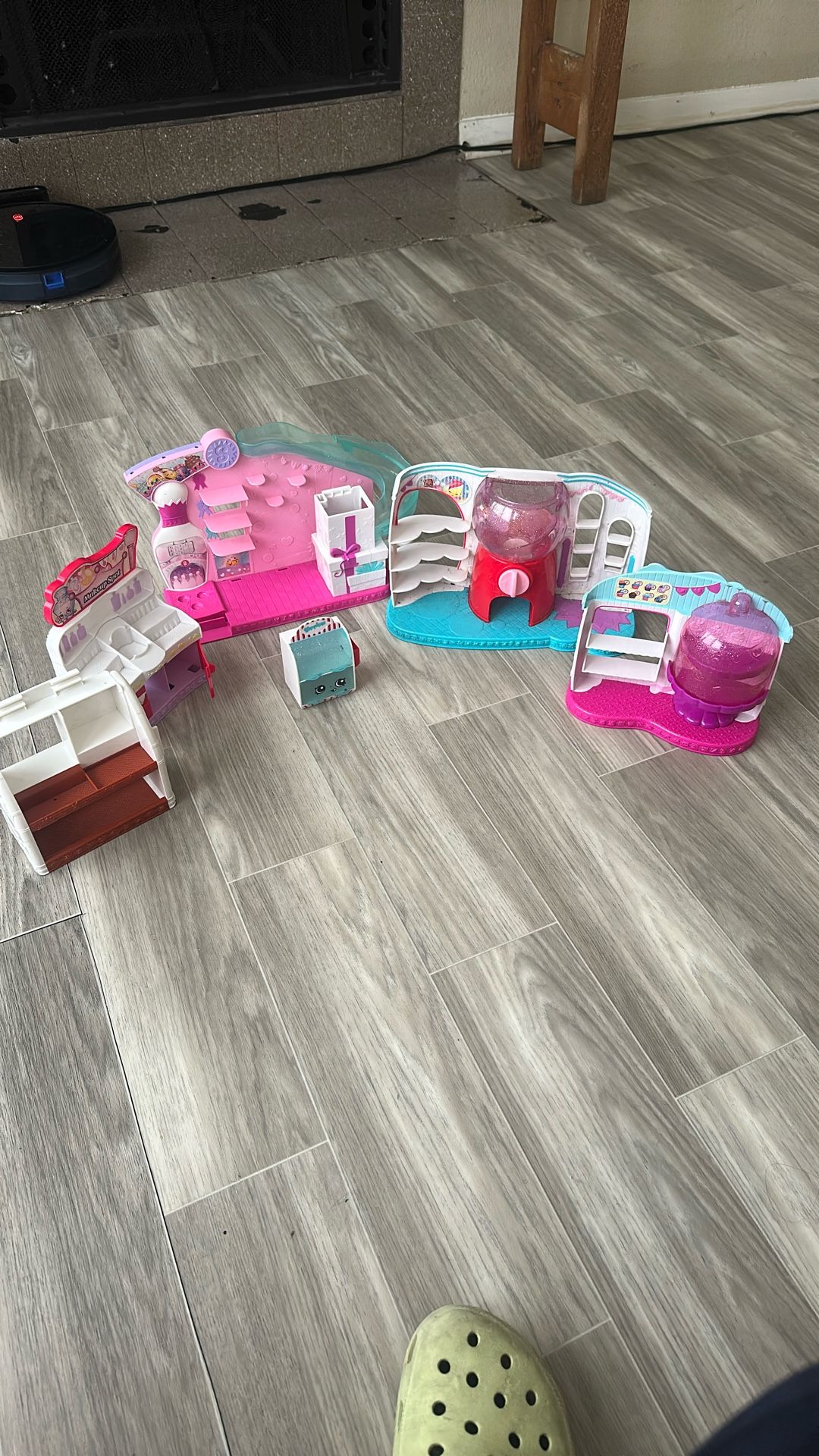 Shopkins