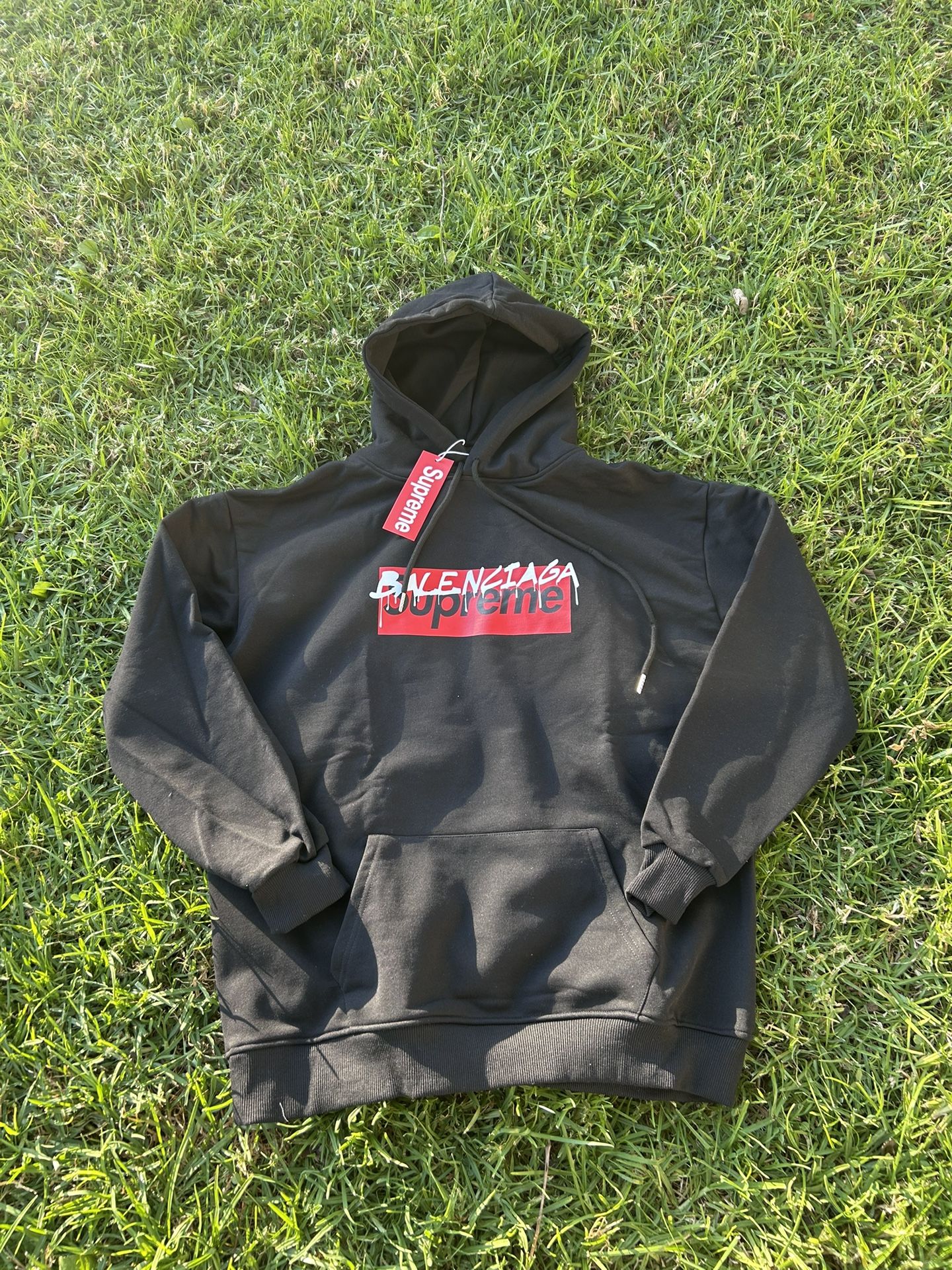 Supreme X Balenciaga