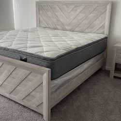 New King Size Bedroom Set