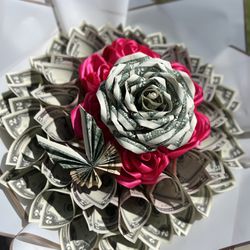 Money Bouquets And Ribbon Flowers 