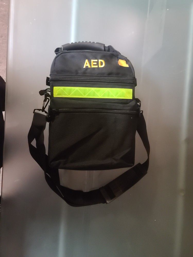 AED BRAND NEW