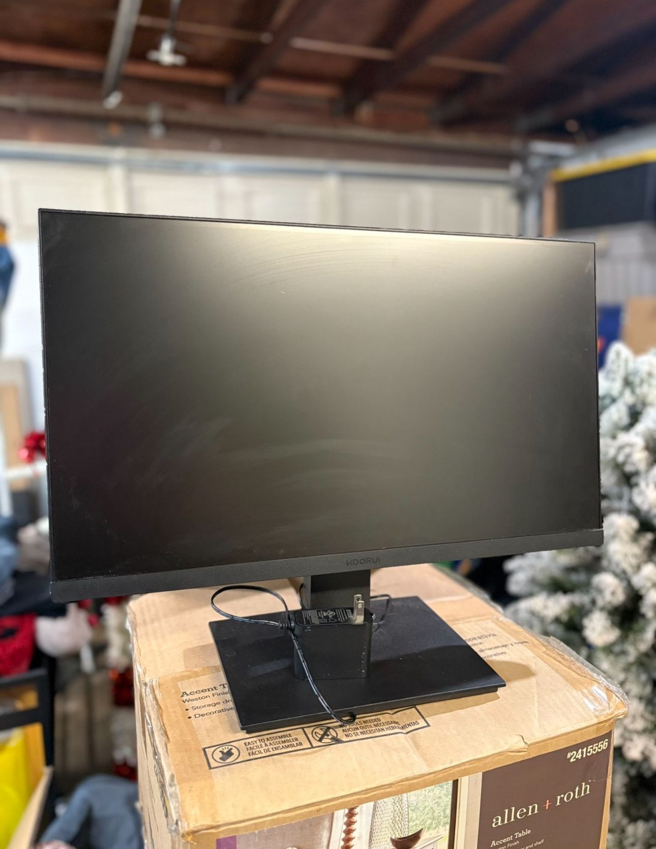 22” Monitor