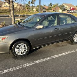 2002 Toyota Camry LE