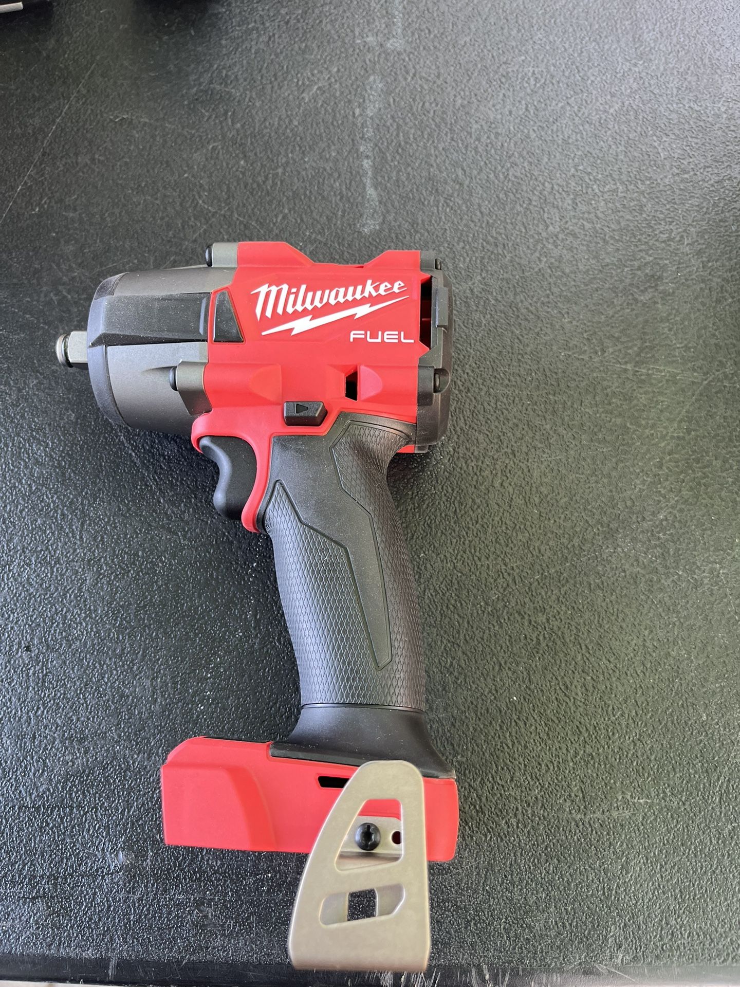 Milwaukee M18 FUEL Gen-2 18V Lithium-Ion Brushless Cordless Mid Torque 1/2 in. Impact Wrench w/Friction Ring (Tool-Only
