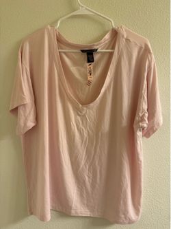 New! Victoria’s Secret shirt