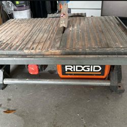 7in Blade Corded Table Top Wet Tile Saw