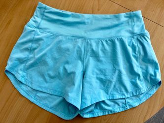 Lululemon Speed Up Mid-Rise Lined Shorts 4” – Size 4