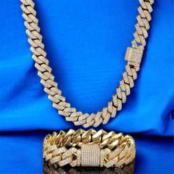 Mens Gold 22 Inch Cuban Link Chain Necklace & 9 Inch Gold Bracelet Cuban Link Set
