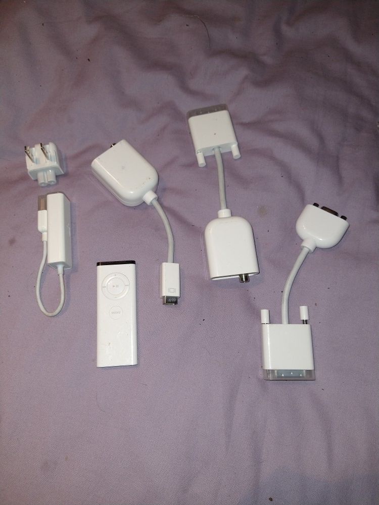 Lot of apple cables