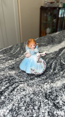 Vintage Josef Originals "Birthday Girls" Angel Age 5 Figurine