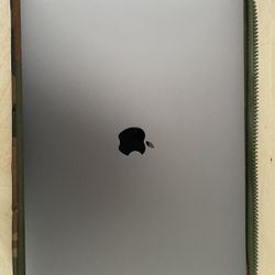 MacBook Pro 2019 15” 