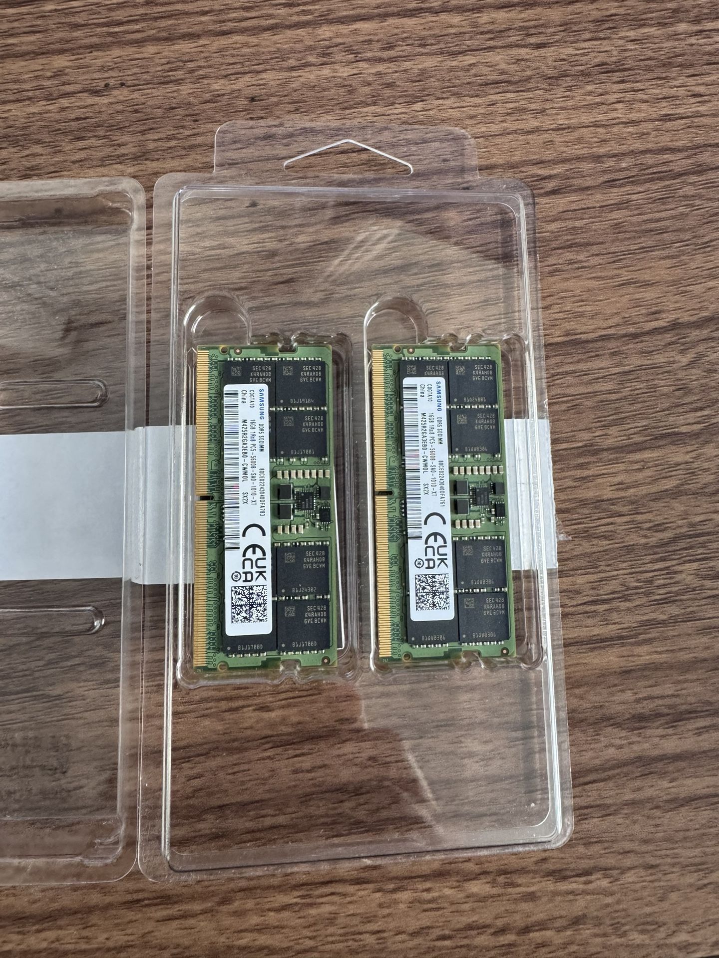 Samsung Laptop DDR5 RAM 32GB (2 X 16GB) SODIMM 5600