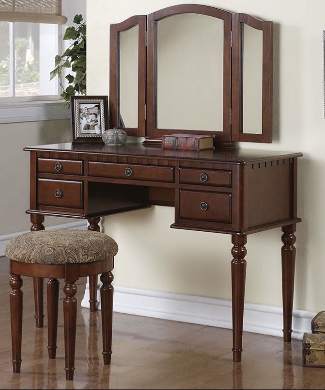 Brand New Vintage Inspired Cherry Wood Writing Desk Vanity With Free Stool And Mirror