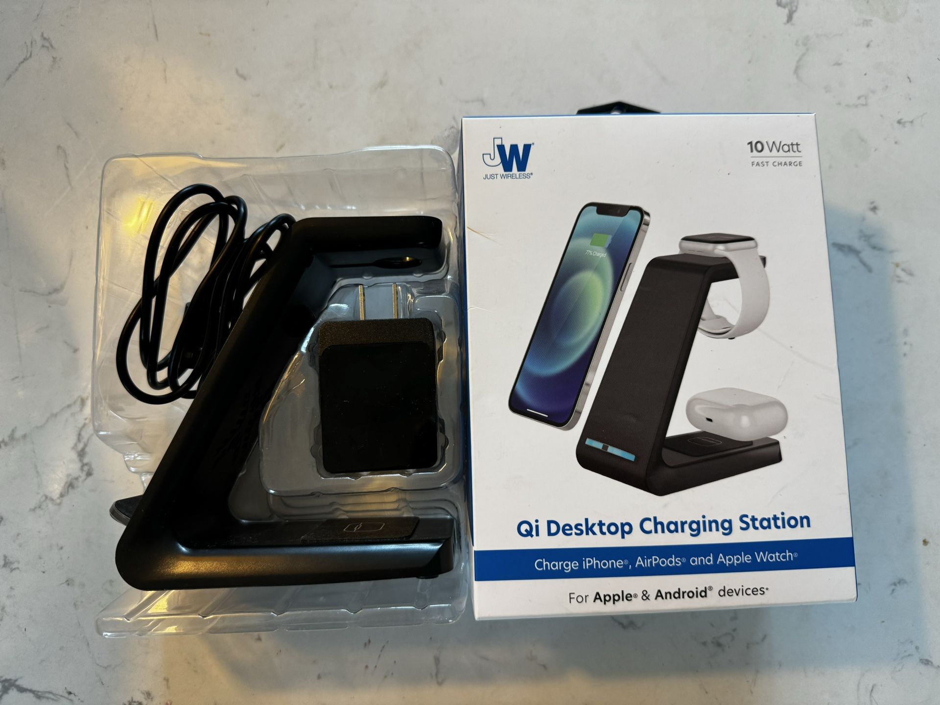 Wireless Charging Station, 3 in 1 Fast Desk Charging Station