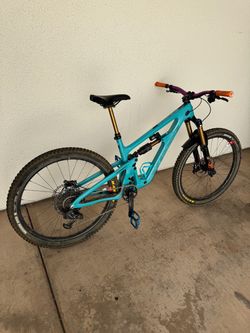 2023 YETI SB160 T3