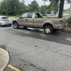 2006 F150 Extended Cab Parts Vehicle( Title, No Engine)