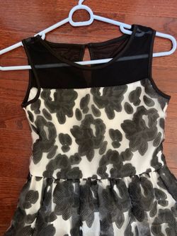 Girls size 10/12 Floral Black and Cream Dress