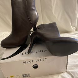 Boots Nine West