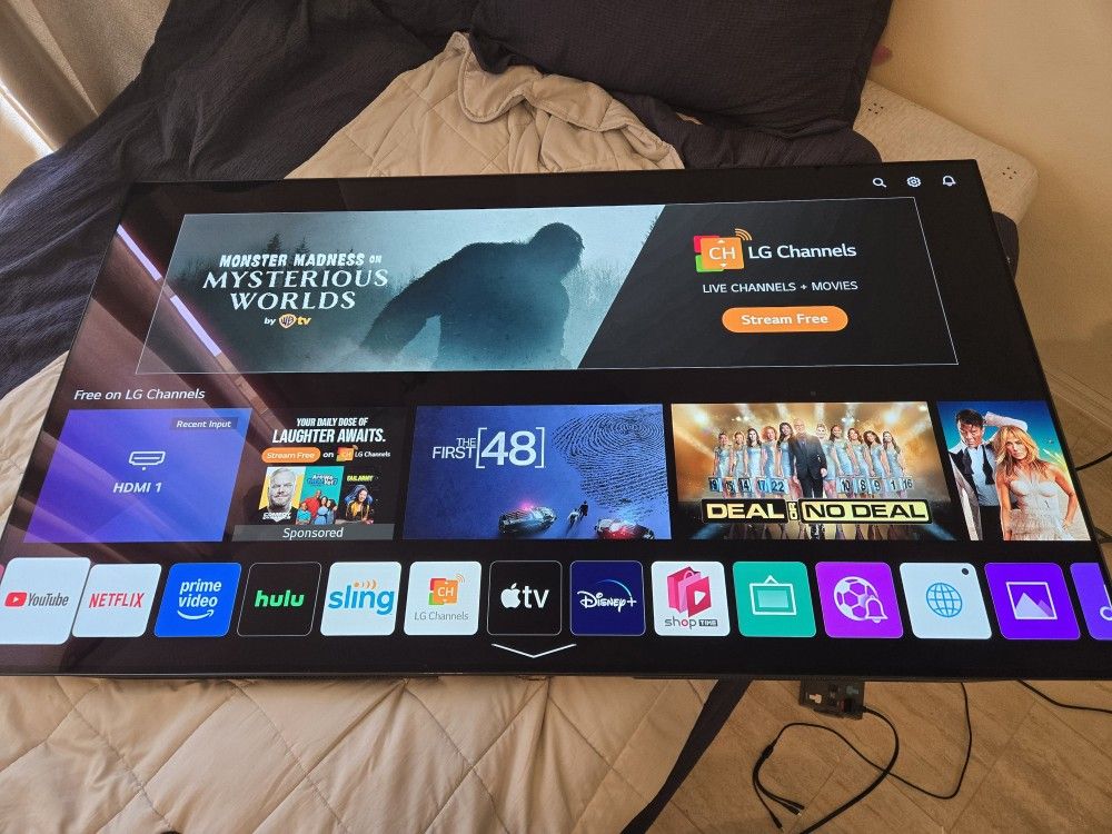 65" LG ThinQ