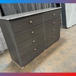 8 Drawer Dresser