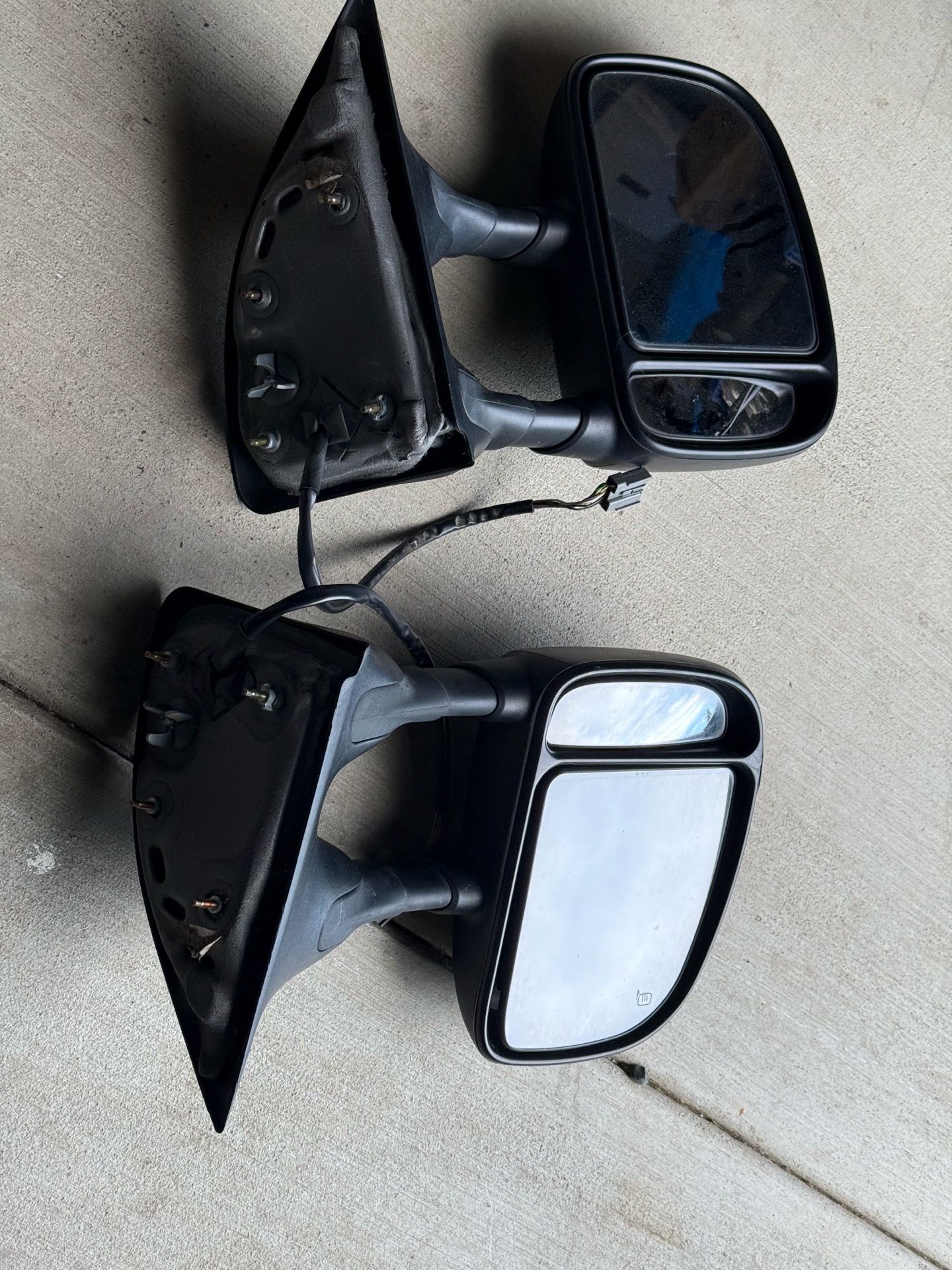 Ford Tow Mirros pair of Extendable Non-Telescoping Dual Swing Untested