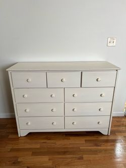 White Solid Wood Dresser with Mirror