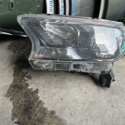2019 2023 Ford Ranger Driver Left Headlight 