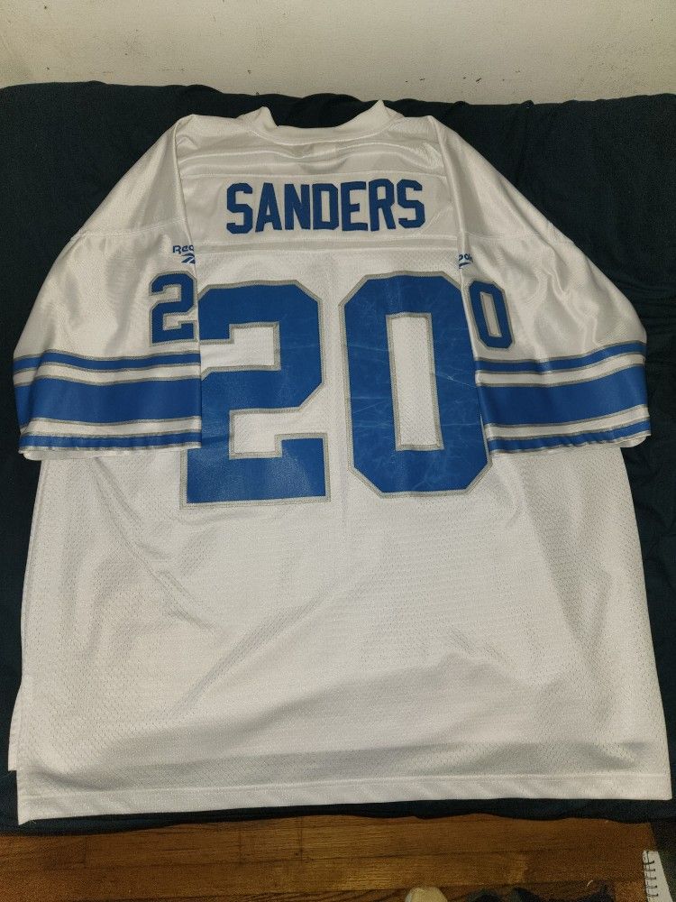 Barry Sanders Jersey for Sale in San Diego, CA - OfferUp