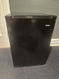 Mini fridge