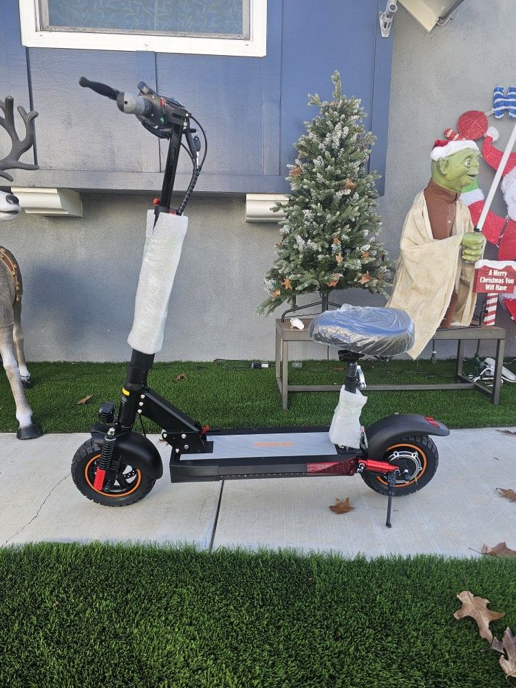 Electric Scooter with Seat for Adults, 28 Mph Max Speed & 31 Miles Max Range,