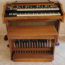 Hammond A100 Organ 