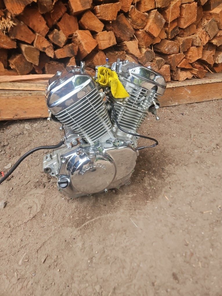 99-04 Honda Shadow 600 Motor