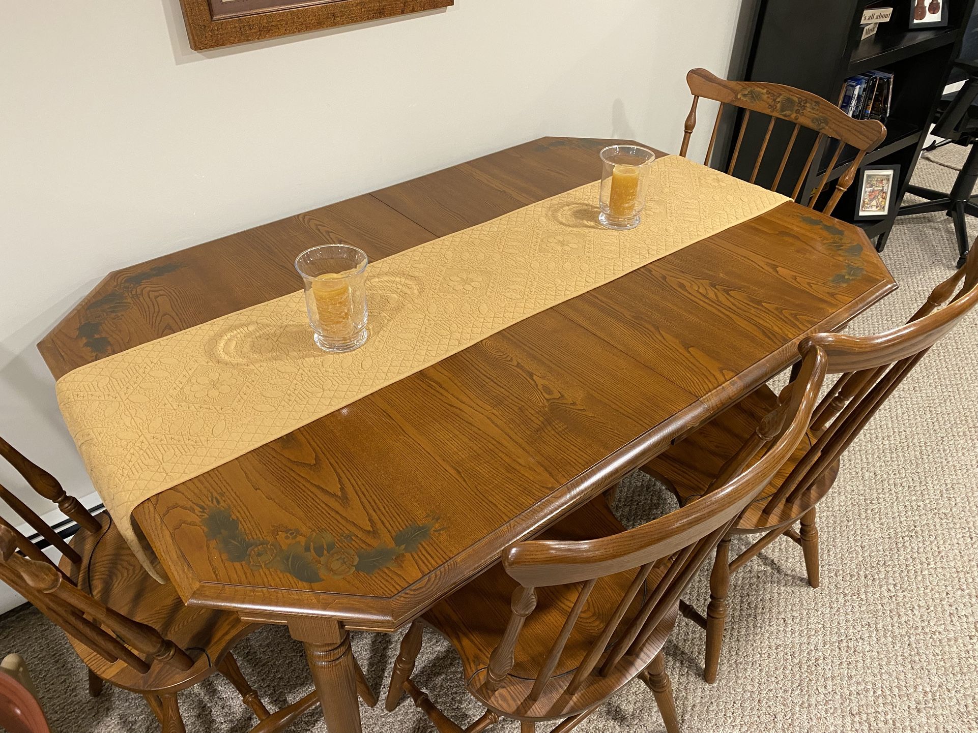Hitchcock Oak Table And Chairs