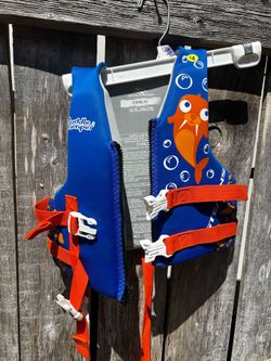 Stearns child life jacket
