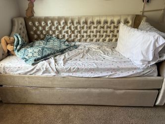 Twin Bed With Sliding Twin