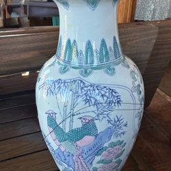 Porcelain Chinese Vase