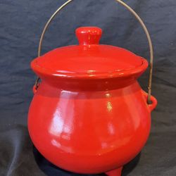 Vintage McCoy Red Kettle Cookie Jar Bean Pot USA 