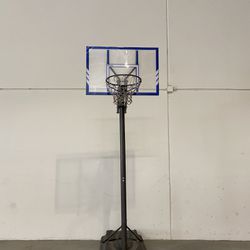 Polycarbonate Basketball Hoop