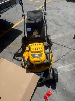 21 in. 196cc E-GOV Engine 3-in-1 Gas RWD Self-Propelled Lawn Mower with High Rear Wheels