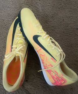 Nike air zoom mercural indoor cleats