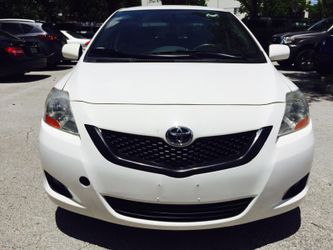 2011 Toyota Yaris