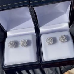 Round Diamond Earrings 