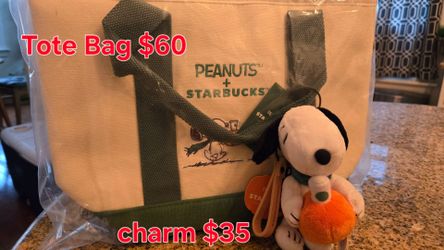 Starbuck Snoopy tote and bag charm